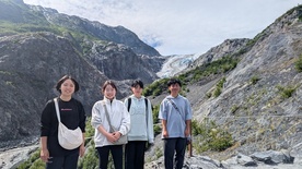 写真：スワード市、氷河見学