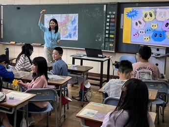学校訪問の様子
