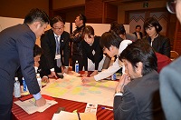 写真：「100人のイノベーターが描く十勝ドリームマップ会議」の様子2
