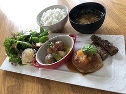 写真：ハッチのランチ