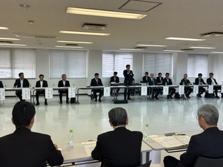 総会会場全体
