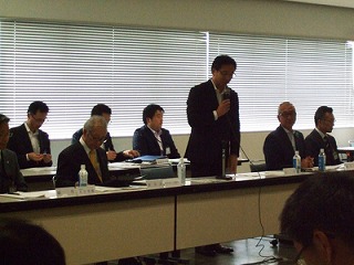 写真：米沢会長の挨拶
