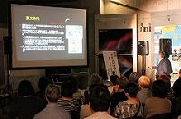 写真：中村正人JAXA教授による講演会