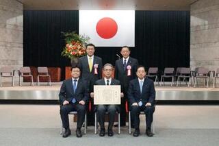 写真：国土交通大臣との記念撮影