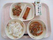 写真：11月13日B献立