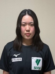 新海　彩花里選手