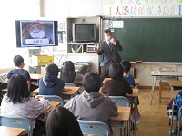 写真：東小学校での授業の様子3