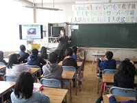 写真：東小学校での授業の様子4