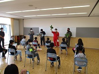 写真：豊成小学校での授業の様子1
