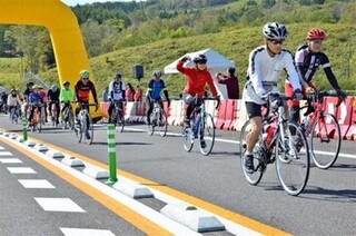 写真：開通イベントサイクリング