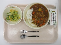 写真:5月29日中学校献立