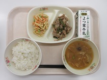 写真:6月7日中学校献立