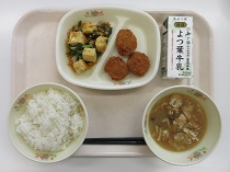 写真:6月18日中学校献立