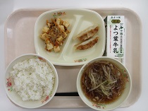 写真:7月9日中学校献立