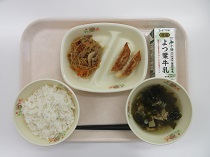 写真:10月15日中学校献立