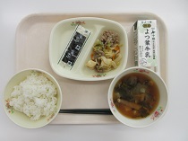 写真:10月25日中学校献立