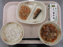 写真:11月27日中学校献立