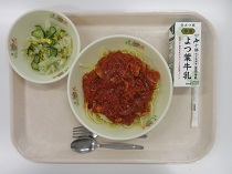 写真:11月28日中学校献立