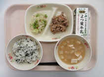 写真:12月18日中学校献立