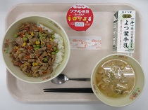 写真:12月20日中学校献立