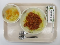 写真:6月12日中学校献立