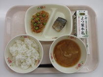 写真:9月2日中学校献立