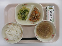 写真:10月7日中学校献立