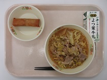 写真:10月9日中学校献立