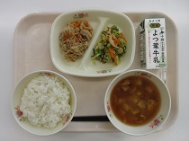 写真:10月24日中学校献立