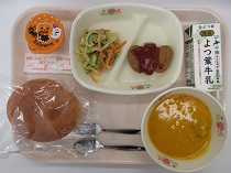 写真:10月27日中学校献立