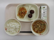 写真:1月9日中学校献立