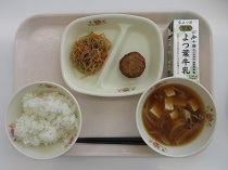 写真:2月10日中学校献立