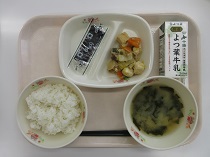 写真:3月4日中学校献立