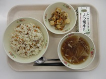写真:3月18日中学校献立
