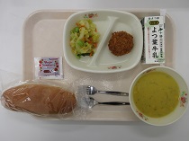 写真:3月23日中学校献立
