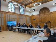 派遣　マディソン市役所