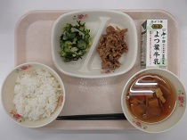 写真:4月17日中学校献立