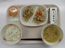 写真:5月1日中学校献立
