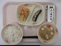 写真:6月16日中学校献立